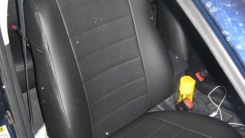 Авточехол для Toyota Corolla E120, E130 седан (2000-2007)