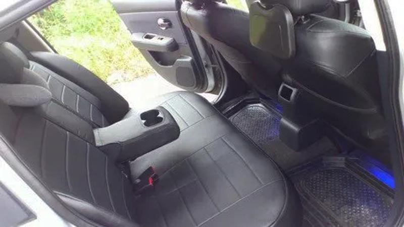 Авточехлы для Nissan Tiida С11 седан (2004+)