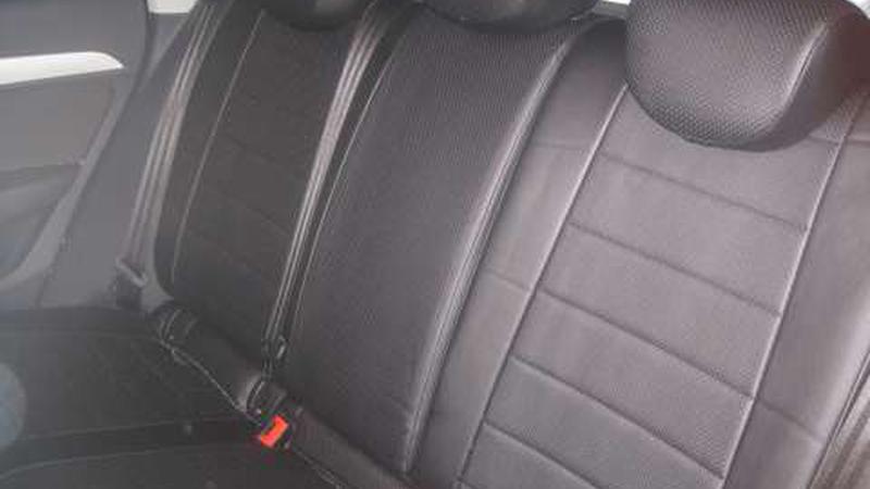 Авточехлы экокожа для Audi Q3 черный на задние сиденья