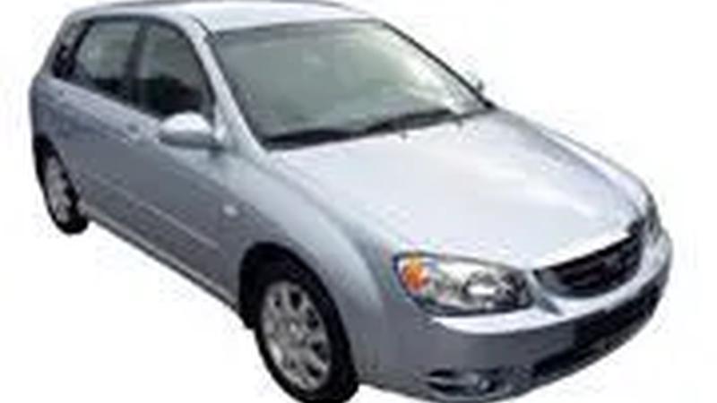 Авточехлы для KIA Cerato I хэтчбек (2004-2009) Авточехлы для KIA Cerato I хэтчбек (2004-2009)